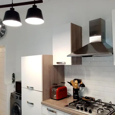 Le Petit Saint Bernard Апартаменты Дижон