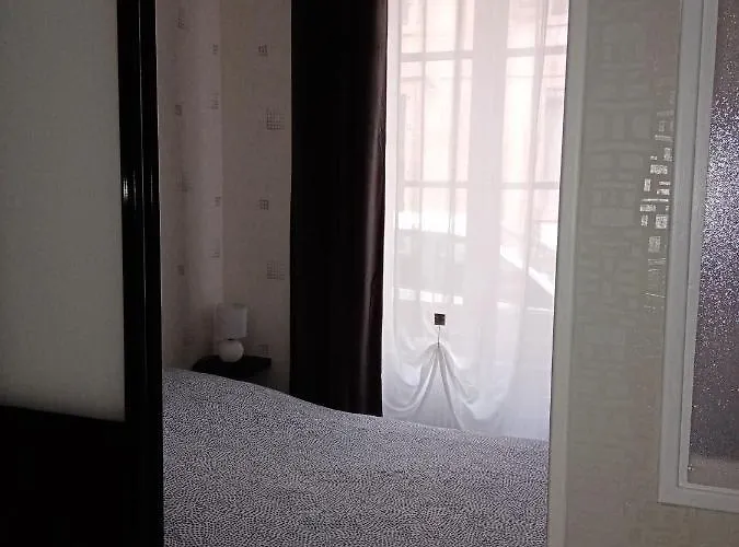 Le Petit Saint Bernard Ντιζόν